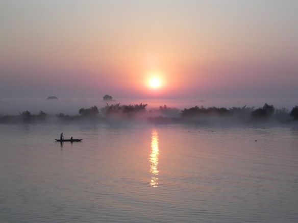 Lever de soleil sur l'Irrawaddy