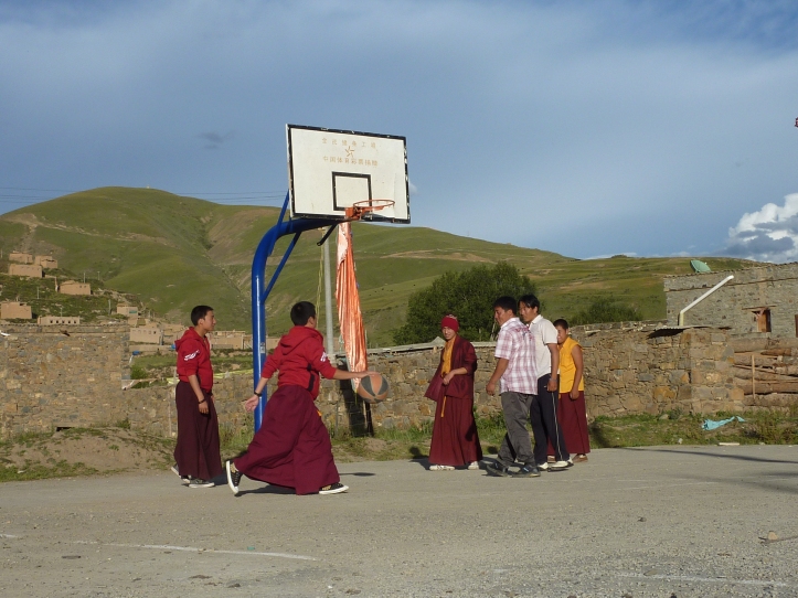 tibet basket moines